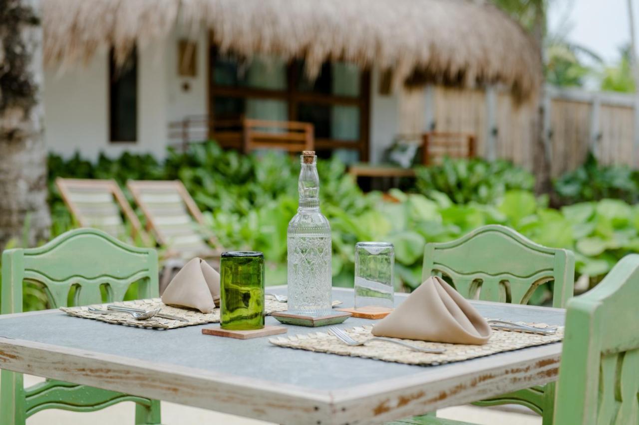 Las Palmas Villas And Casitas Siargao General Luna  Dış mekan fotoğraf